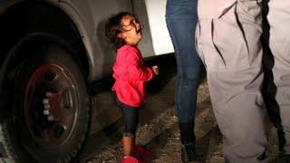 Getty photographer talks about iconic photo of young girl crying at border